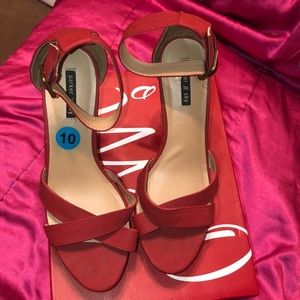 Red Wedges